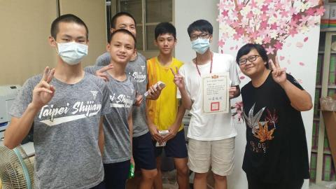 李睿哲 - 108-2 實踐國中補救教學課程