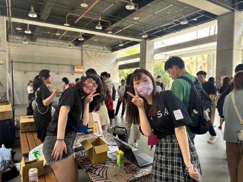 林亭宇 - 國際學生會服務經驗(給外籍學生歐趴糖的活動)