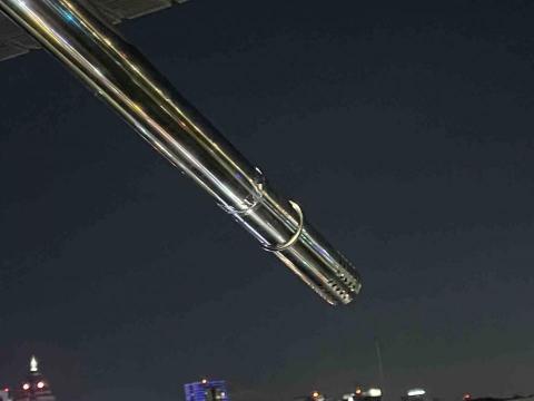 瓦斯器具 衛浴設備 安裝 維修 批發 救火兄弟 - 排氣管路末端延伸至屋簷外 符合法規 瓦斯器具 衛浴設備 安裝 維修 批發 救火兄弟 - 排氣管路末端延伸至屋簷外 符合法規
