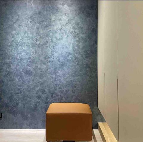 一個空間 -  一個空間 -