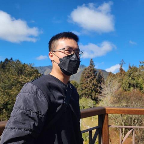 陳韋庭