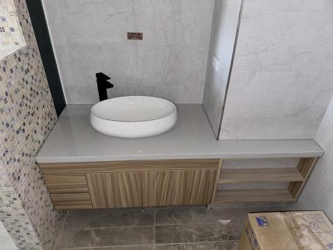 居家衛浴宅修阿緯 - 