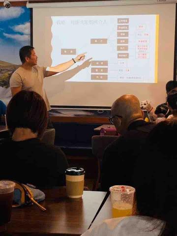 山姆老師的狗狗訓練教室 - 寵物行為演講-高雄