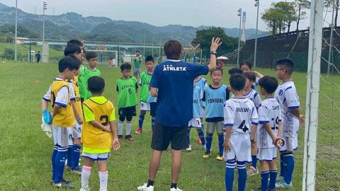 RED WOLVES 紅狼足球隊 - 