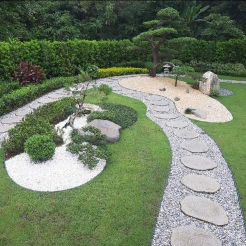 提供除草服務的專家王小姐