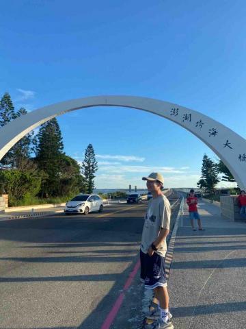 提供今日職棒服務的專家陳伯瑞