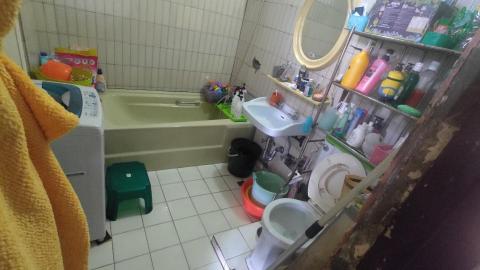 綠配離企業社 - 居家清潔 因顧主需長時間帶小嬰兒
所以在此清潔浴廁 圖1