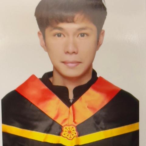 提供英文檢定初級服務的專家鄭老師