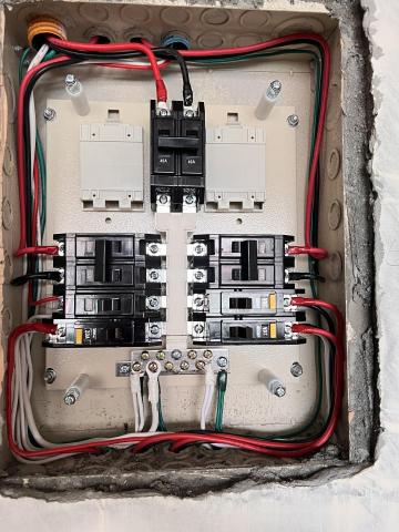 鄭耀崇 - 電箱更換 配線 撿盤