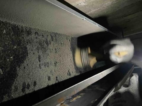 承穎科技工程有限公司 - 送風機陳年灰塵刷除再清洗保養