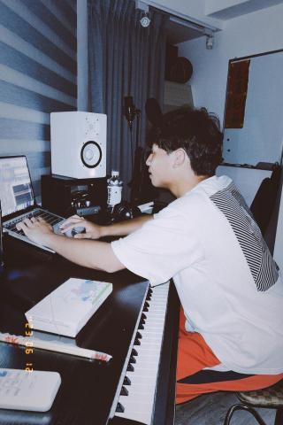 Santi音樂工作室 - 