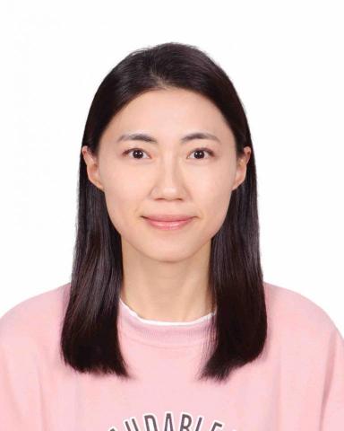 提供孫盛希服務的專家羅元希