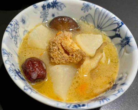 24小時產後護理到府月嫂 - 