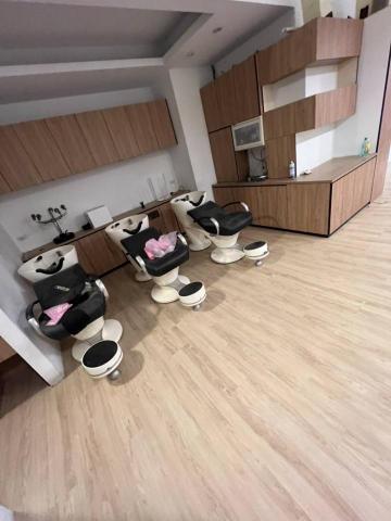 阿布 - 美髮店室內設計與裝潢