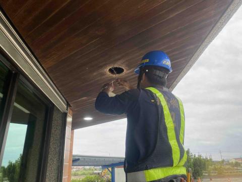 集昌機電企業社 -  更換電燈