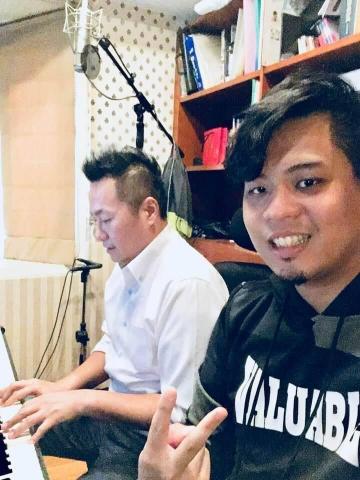 Santi音樂工作室 - 張克帆也是我學生喔