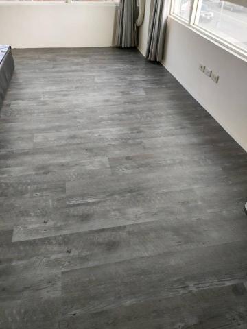 阿布 - 地板SPC鋪設