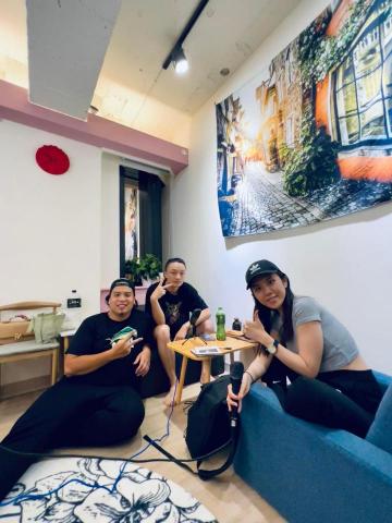 Santi音樂工作室 - 客家歌手何芸娜合作cover