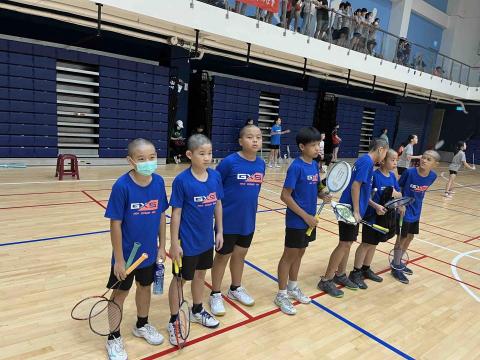 羽球、伴讀、課後照顧老師 - 