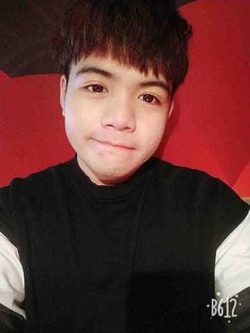 提供寫歌服務的專家田鵬