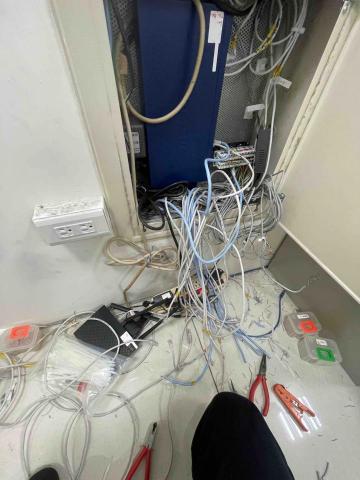 廖先生 - 辦公室查修及新增佈線工程