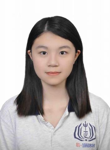 陳謙妤 - 證件照