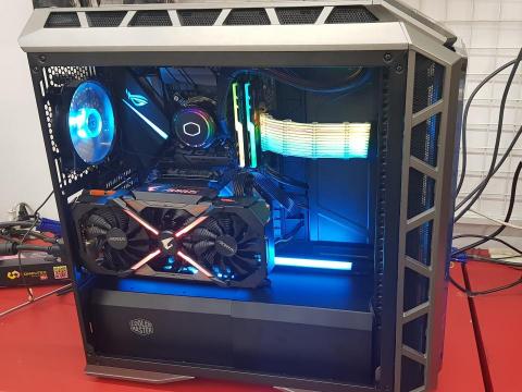 百手資訊 - 電腦組裝整線