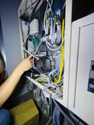 廖先生 - 廠辦監視對獎話機門禁安裝及查修