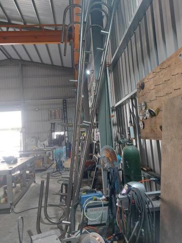 愷晴工程行 - 不繡鋼爬梯