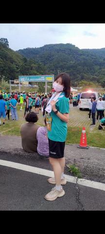 韓岫穎 - 山水馬拉松半馬組第九名