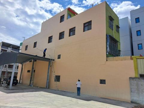 鴻展防水工程行 - 