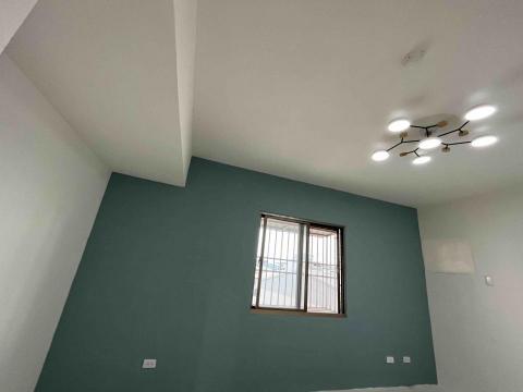 油漆工程阿豪 - 跳色