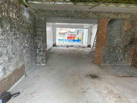 宇成工程行 - 透天地面見底隔牆打除