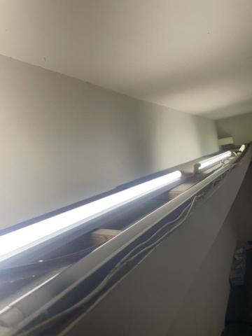 雄毅工程行 - T8支架燈串聯