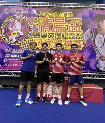 傳奇羽球隊 (龍澔教練） - 世界清晨盃羽球錦標賽公開組男雙第三名?