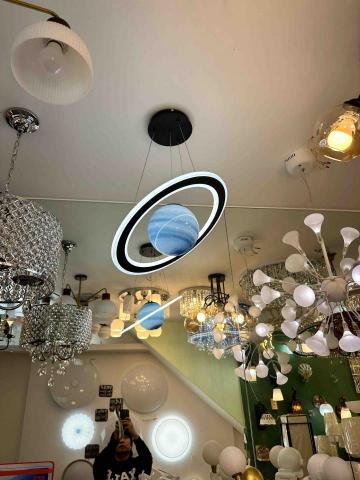 晴讚讚照明公司 - 