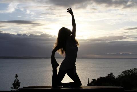 ☀️🌙 Sun Moon Yoga studio - 瑜珈延緩衰老青春永駐 ☀️🌙 Sun Moon Yoga studio - 瑜珈延緩衰老青春永駐