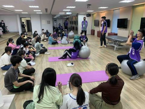 Henry Chen 兒童籃球訓練～ - 運動衛教