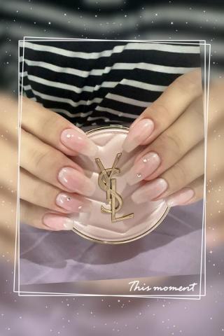 Ling Meng Li - 白裡透紅