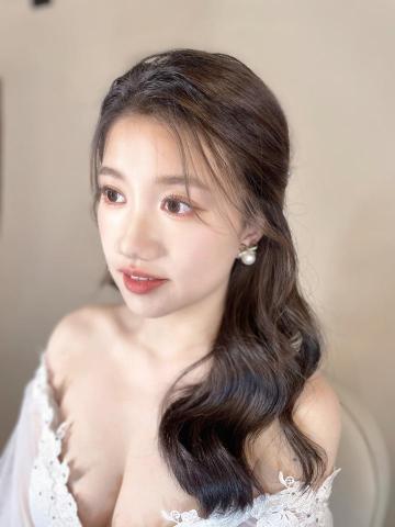 Face Face 妝髮工作室 Umi - 