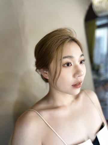 Face Face 妝髮工作室 Umi - 