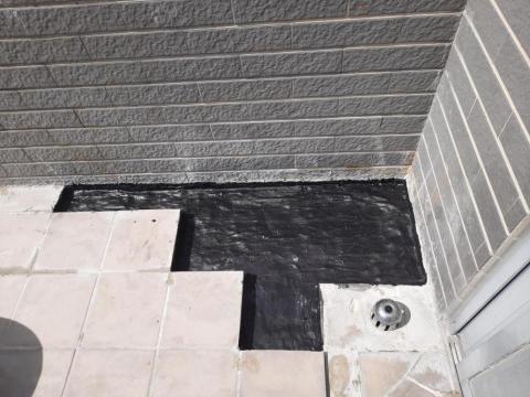 王琮貴（三哥） - 頂樓漏水工程～不織布貼好貼滿！