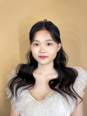 Face Face 妝髮工作室 Umi - 