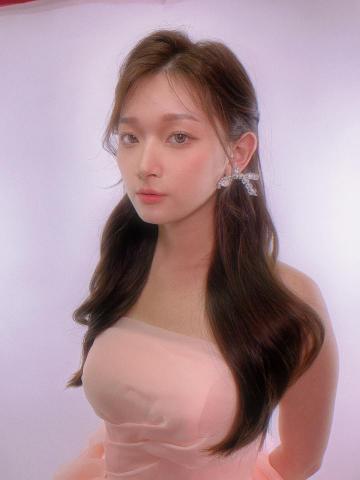 Face Face 妝髮工作室 Umi - 