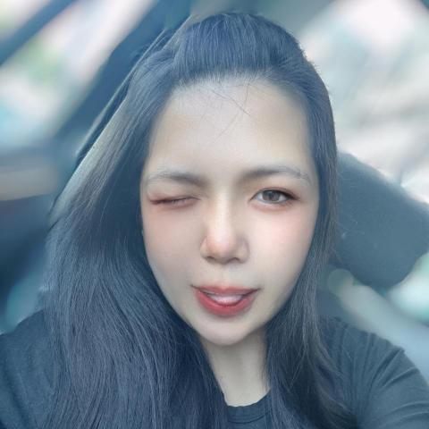 提供除草服務的專家張羽嫻