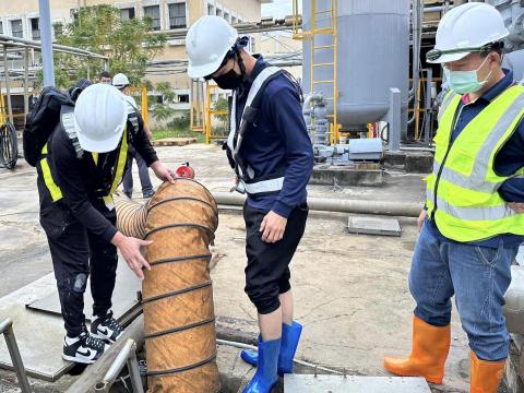 富川土木包工業 - 局限空間作業