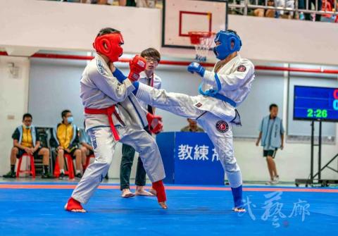 小李 - 格鬥柔術比賽照 小李 - 格鬥柔術比賽照