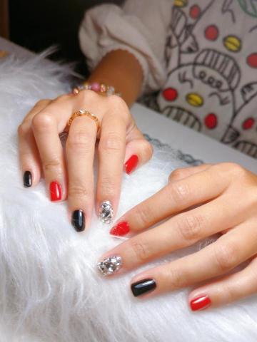 心心美甲美學 - 