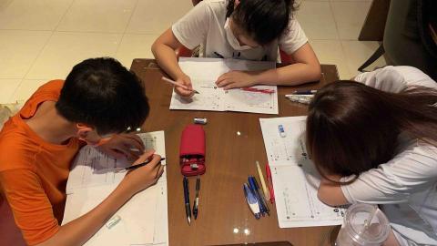 周老師 - 教授高一數學先修