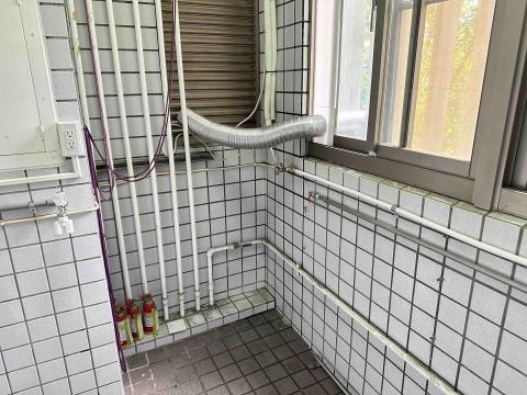 錦銓水電制所 - 110v、瓦斯管、冷熱水管增設,(安裝烘衣機、洗衣機) 錦銓水電制所 - 110v、瓦斯管、冷熱水管增設,(安裝烘衣機、洗衣機)